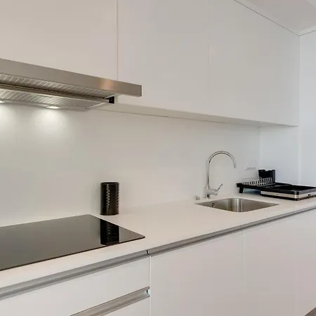 Pool Retreat For Families & Romantic Escapes *