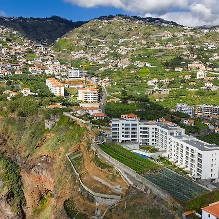 Pool Retreat For Families & Romantic Escapes Câmara de Lobos