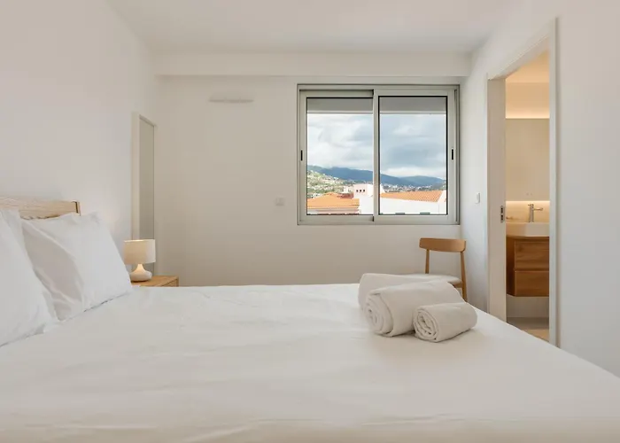 Isabel Place Appartement Câmara de Lobos